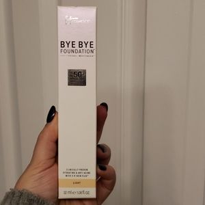 it Cosmetics Bye Bye Foundation